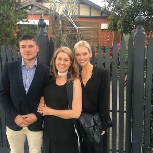 Meet your Posher, Jane